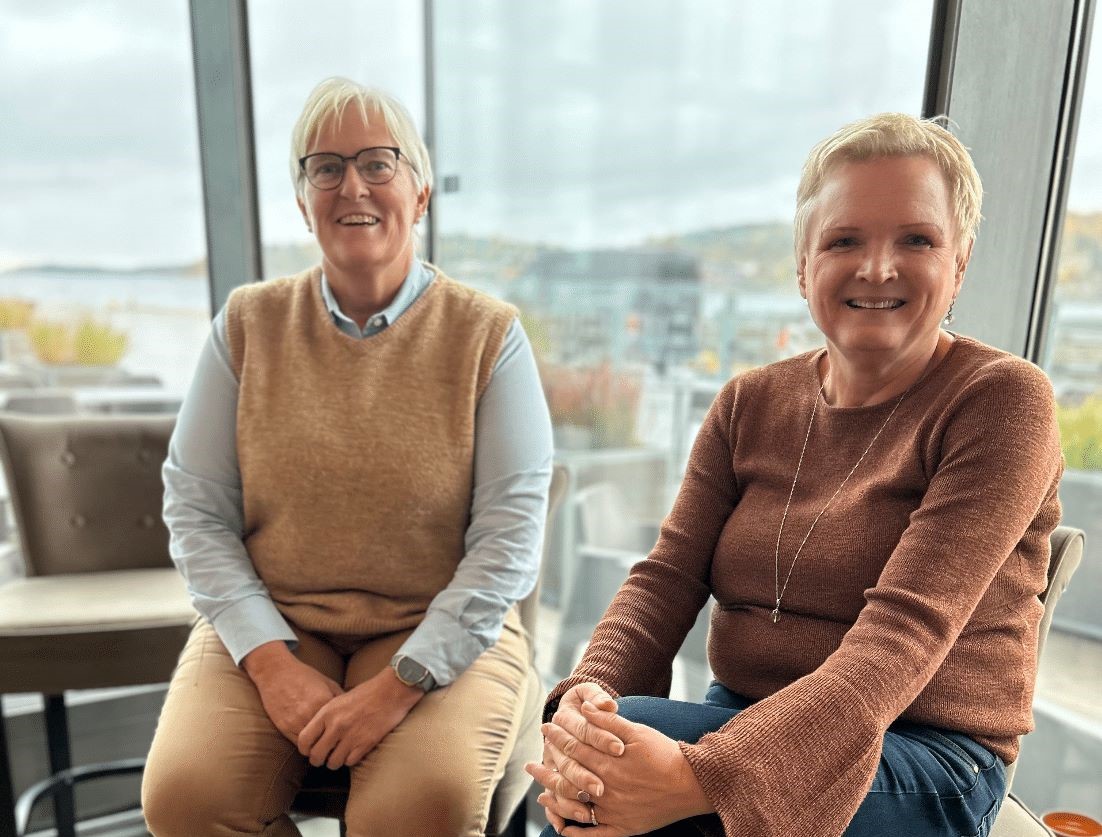 De to ansvarlige for samlingen, Gro og Aase