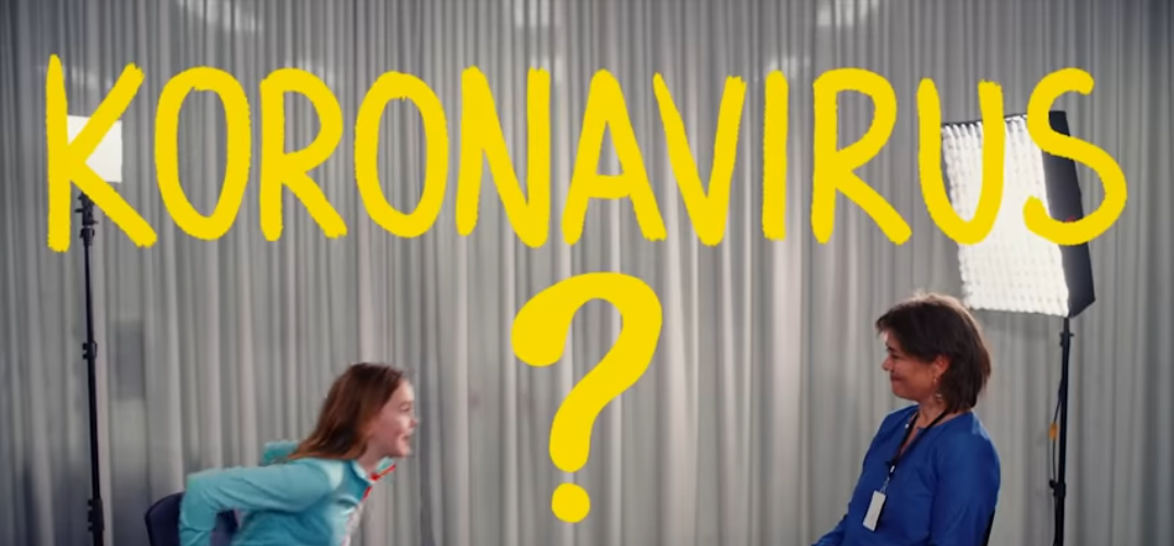 To personer i studio