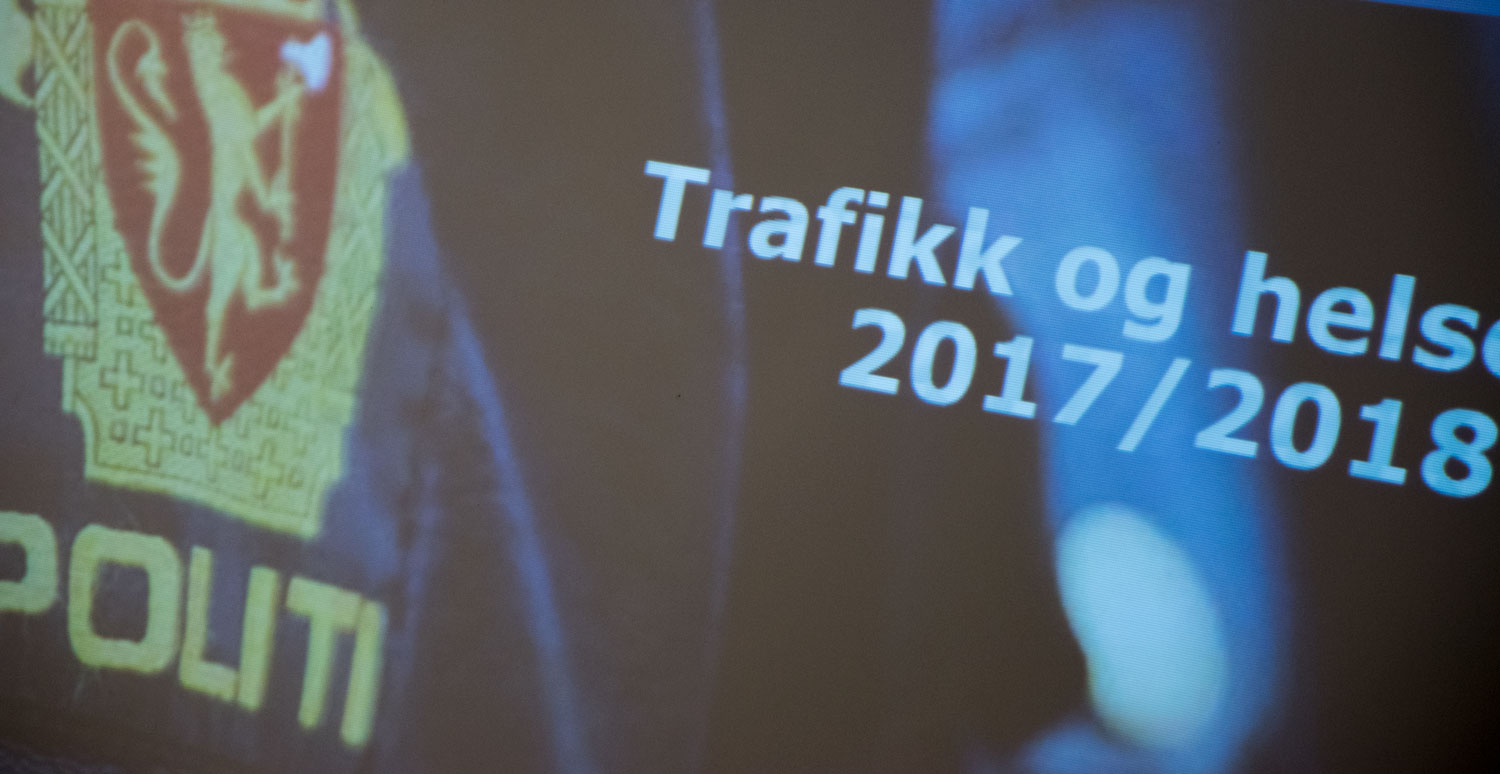 Nærbilde av politi-logoen