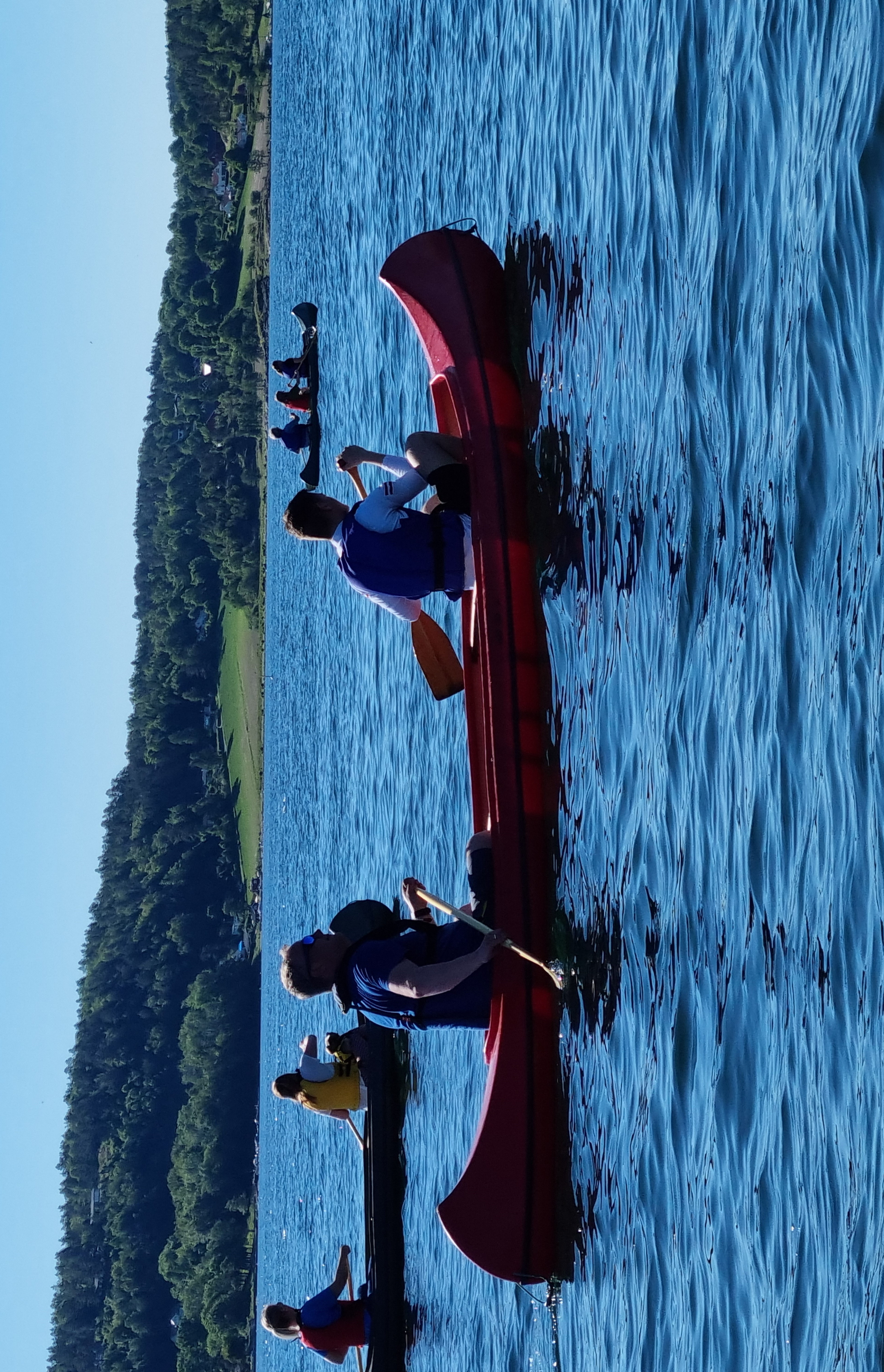 Aktivitetstur kano med elever og lærere