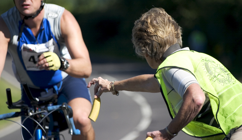 Bilde av frivillig under sykkelløp