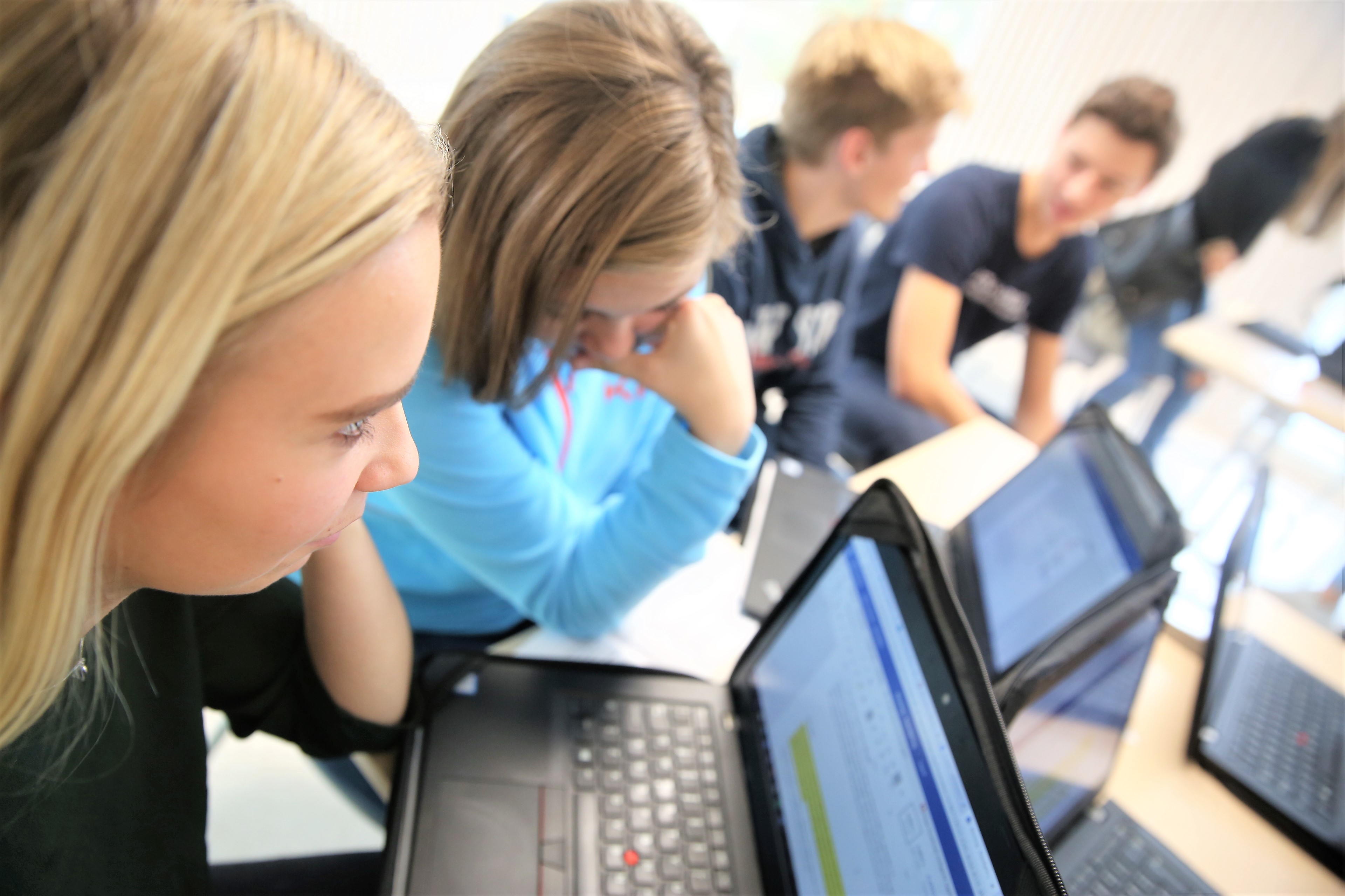 Elever Re vdg skole illustrasjon